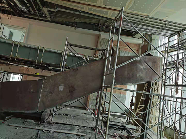 某園區(qū)鋼結(jié)構(gòu)插層承載力咨詢