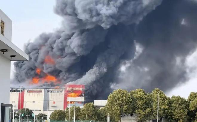 痛定思痛！松江“2·16”火災(zāi)再敲警鐘：消防安全評(píng)估為何成企業(yè)“保命符”？