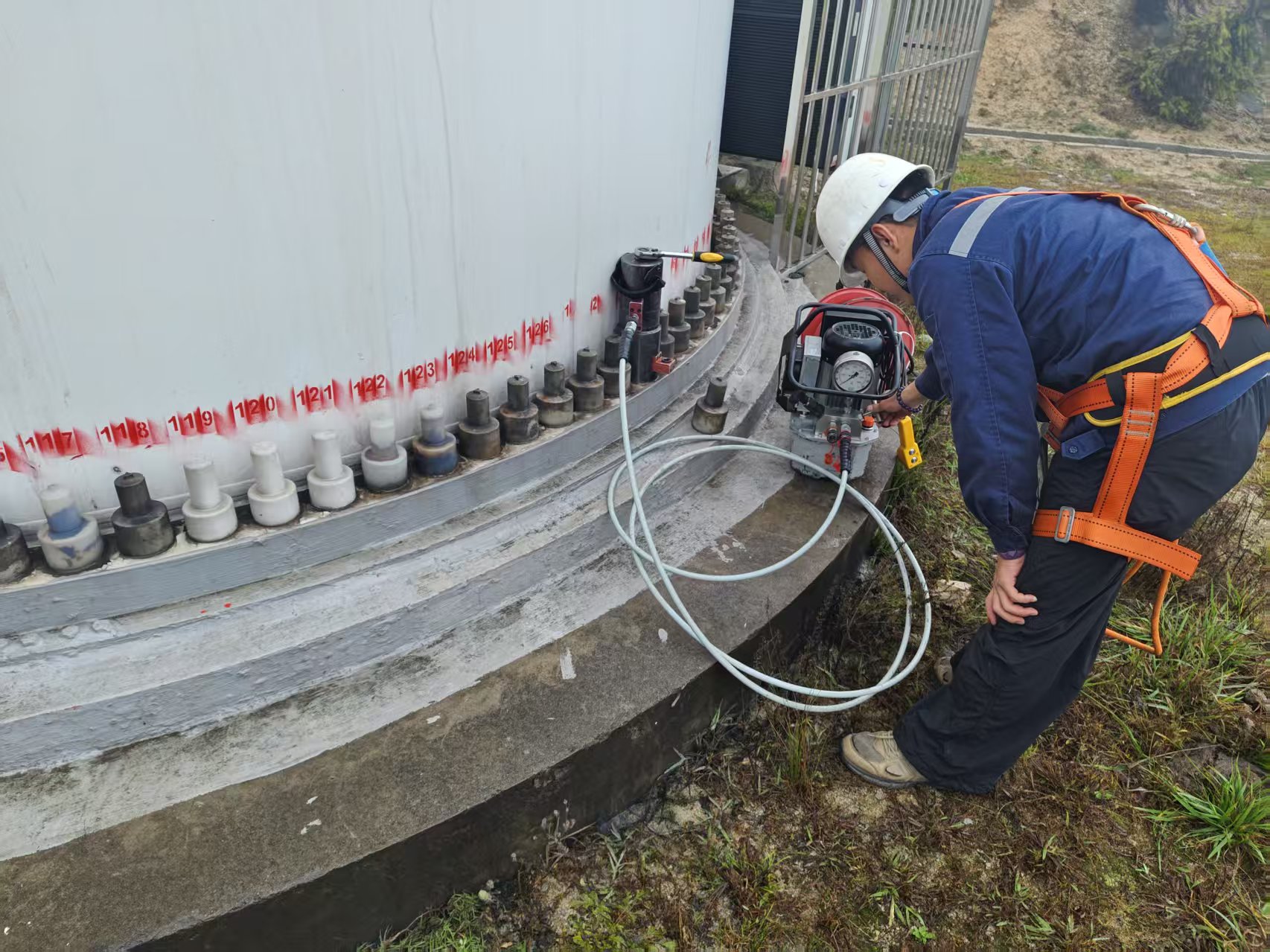 螺栓拉拔檢測主要內(nèi)容及常規(guī)檢測方法