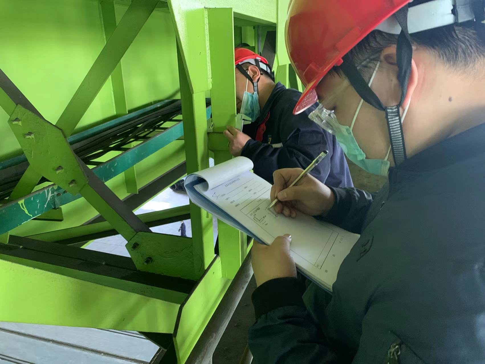 鋼結(jié)構(gòu)廠房檢測 (2)